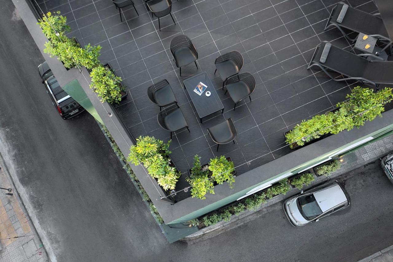 Hotel Nin&Bau Sarri 2 Atenas Exterior foto